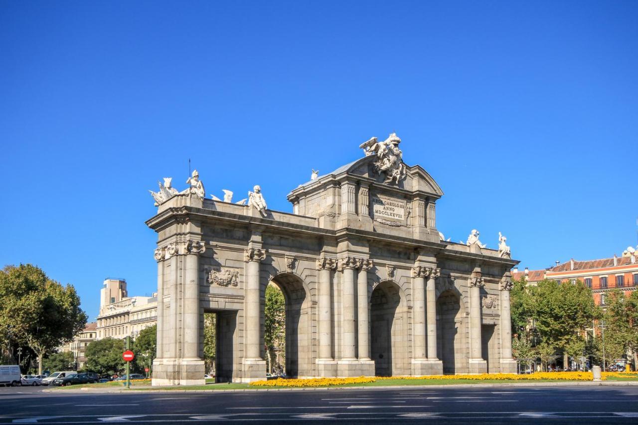 마드리드 Luxury Belmont Puerta Del Sol 아파트 외부 사진